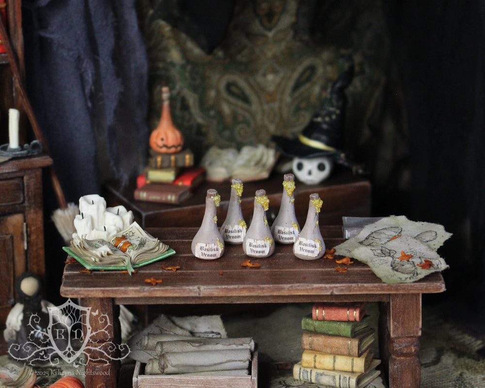 Potion Bottle - *New* Basilisk Venom