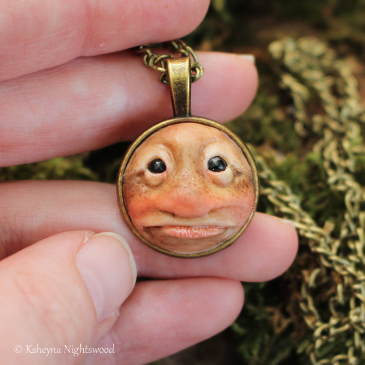 Brownie Pendant Necklace #N