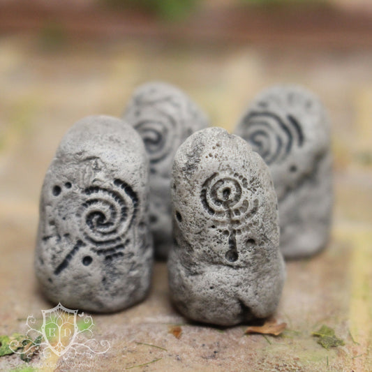 Standing Stones - Squat