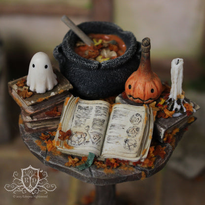 Witches Side Table - Pumpkin Spice